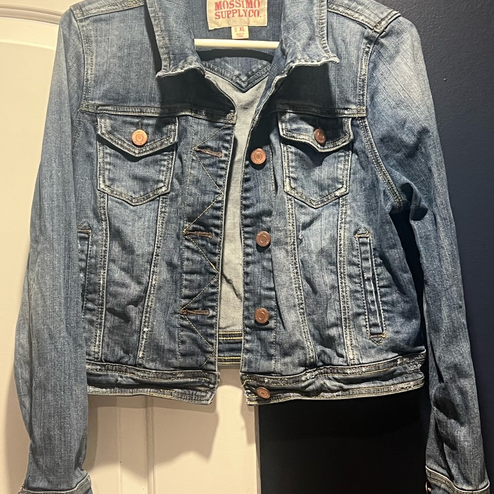 Mossimo Supply Co. Women’s Jean Jacket XL